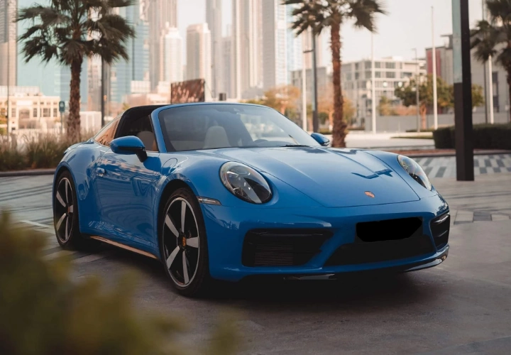 Porsche 911 Targa 4S Rental in Dubai: Style and Performance